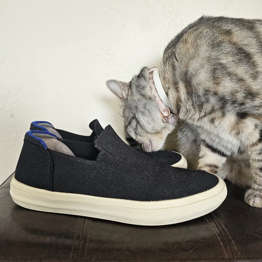 Rothys Black Blue Slip On Super Comfy City Smart Casual Flats‎ Shoes Sz 8.5